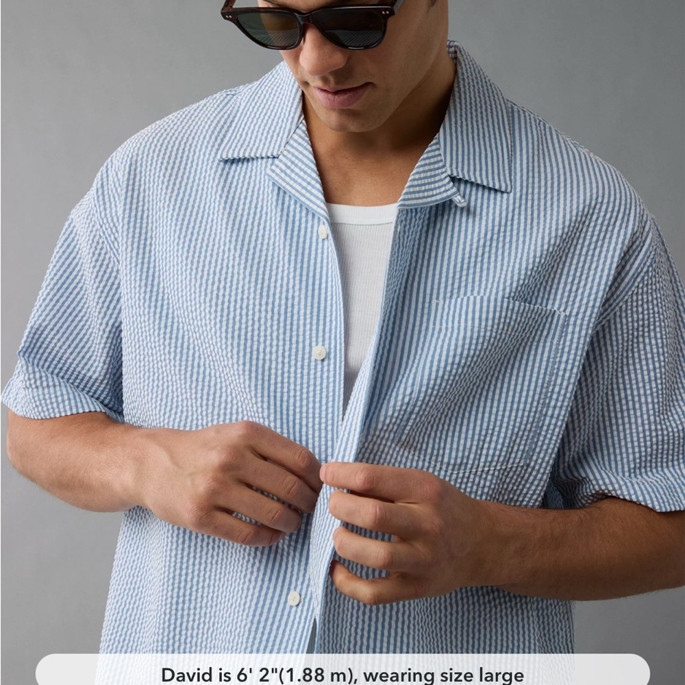 American Eagle Men's Blue Striped Shirt - Seersucker style. New with Tags. Sz M